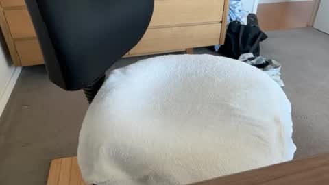 Snapshot of scottyeah80 chatting on January 17, 2:16 am scottyeah80 online show from January 17, 2:16 am