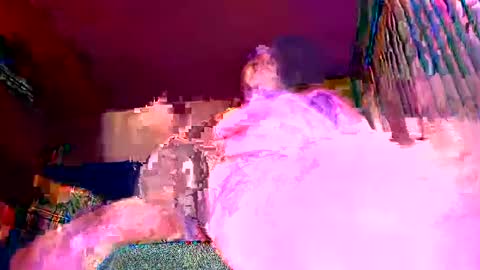 Snapshot of scracer9 chatting on March 28, 6:46 am SCRacer9 online show from March 28, 6:46 am