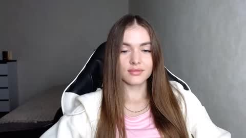 scratc_h online show from October 7, 4:37 pm