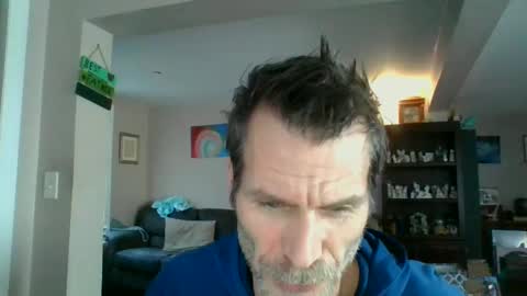 Snapshot of scroach11 chatting on January 17, 4:04 pm GettOffMyLawn online show from January 17, 4:04 pm