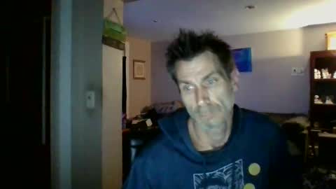 Snapshot of scroach11 chatting on April 26, 2:31 am GettOffMyLawn online show from April 26, 2:31 am
