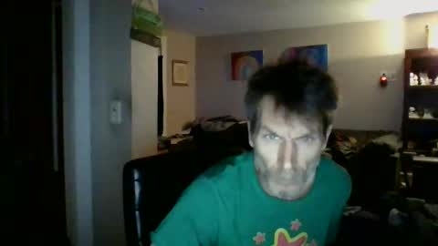 Snapshot of scroach11 chatting on May 1, 7:02 am GettOffMyLawn online show from May 1, 7:02 am