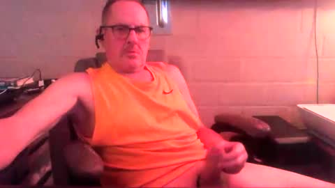 eating pussy  sucking dick online show from April 3, 3:32 pm