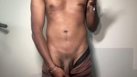 Snapshot of se9056 chatting on March 31, 6:41 pm collegetwunk67 online show from March 31, 6:41 pm