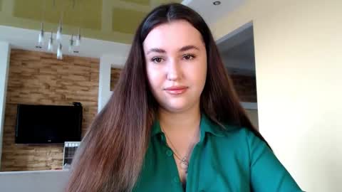 Snapshot of sea_cocktail chatting on February 3, 8:35 am Elizabeth online show from February 3, 8:35 am