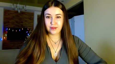 Snapshot of sea_cocktail chatting on December 17, 7:14 am Elizabeth online show from December 17, 7:14 am