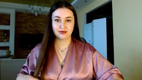 Snapshot of sea_cocktail chatting on February 7, 9:24 am Elizabeth online show from February 7, 9:24 am