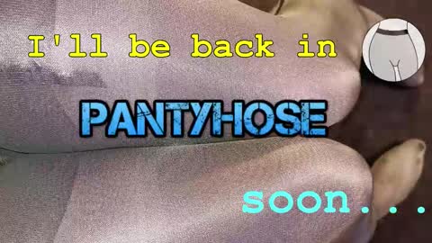 Snapshot of seamlessly chatting on February 7, 9:35 am seamlessly online show from February 7, 9:35 am