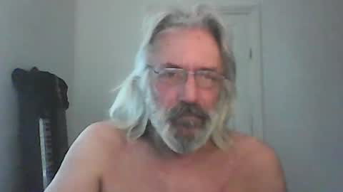 seantheflyer online show from May 17, 1:07 pm