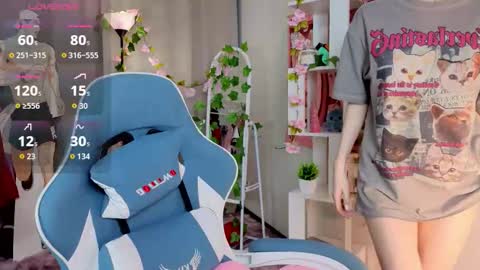 Lisa online show from February 10, 10:30 am