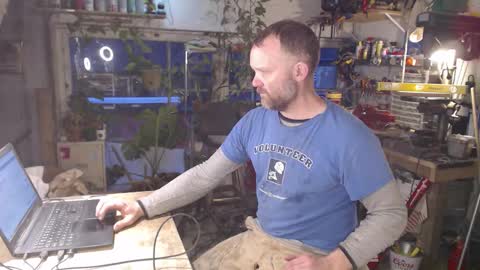 Seattlemanwhore online show from November 17, 3:29 pm