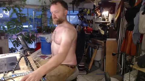 Seattlemanwhore online show from May 6, 2:22 pm