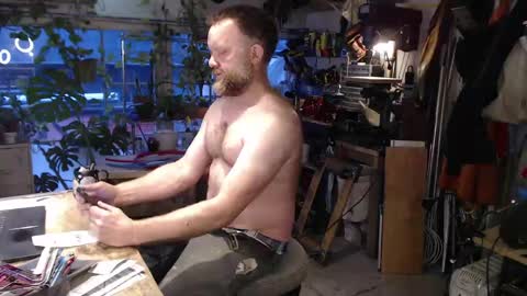 Seattlemanwhore online show from May 8, 2:00 pm