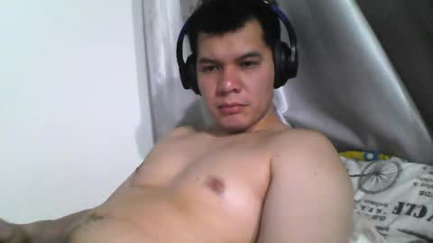 seb5759 online show from April 29, 6:39 am