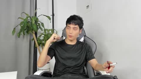 sebastian online show from January 12, 3:50 pm