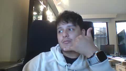 Snapshot of sebasosorio42 chatting on July 2, 12:22 pm sebasosorio42 online show from July 2, 12:22 pm