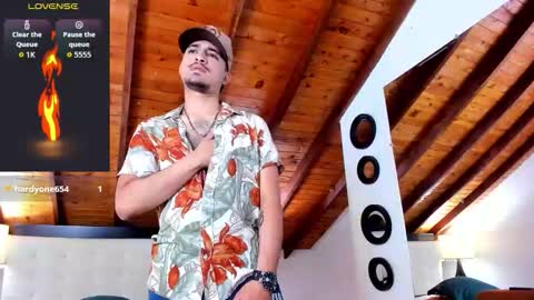 Sebastian Berne online show from September 19, 8:20 pm