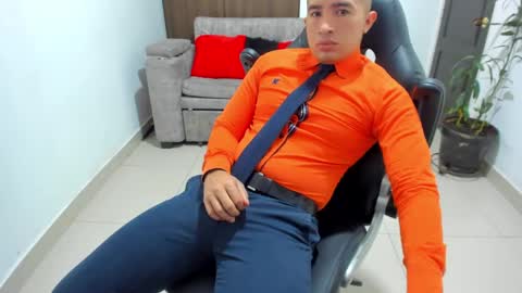 juan  sebastian online show from January 27, 12:16 pm