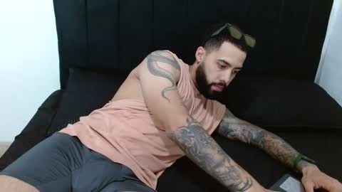 Sebastiano online show from December 13, 12:31 am