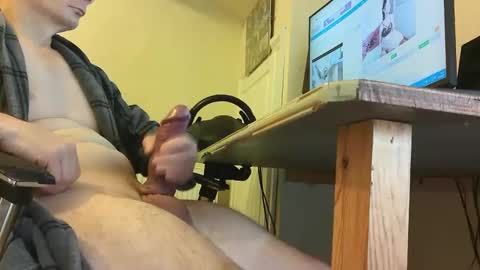 Snapshot of sebastianspalding450 chatting on October 27, 9:57 am sebastianspalding450 online show from October 27, 9:57 am