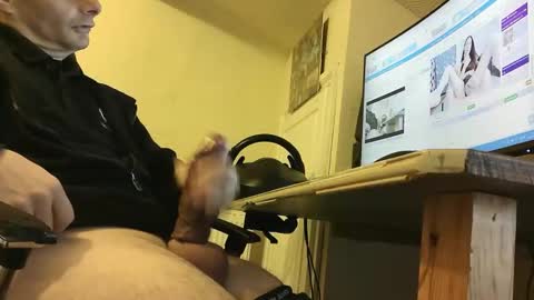 Snapshot of sebastianspalding450 chatting on November 11, 11:54 am sebastianspalding450 online show from November 11, 11:54 am