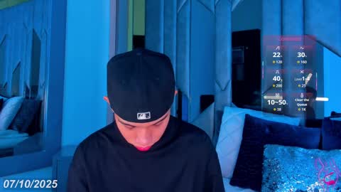 Sebastian online show from October 7, 8:17 pm