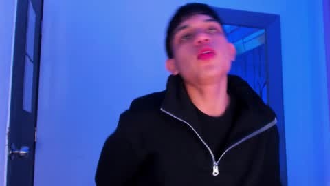 Snapshot of sebax_00 chatting on March 28, 4:01 am Sebastian online show from March 28, 4:01 am