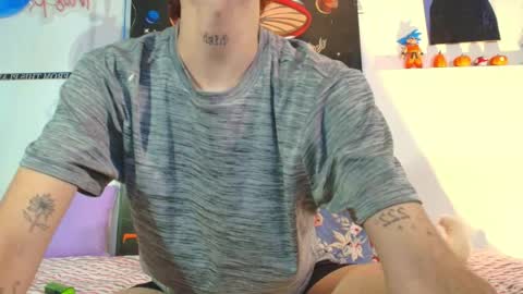 Snapshot of sebshenao chatting on April 5, 7:55 pm Sebs online show from April 5, 7:55 pm