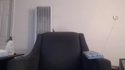 Snapshot of secondselectman chatting on December 13, 2:54 am Sec. secondselectman Big Jim online show from December 13, 2:54 am