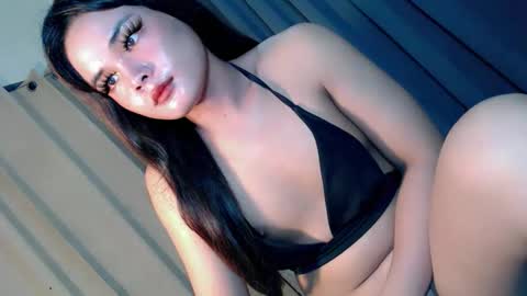 kwen online show from October 21, 5:46 pm