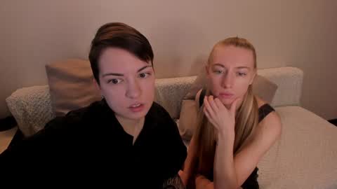 Amanda and  pair in a real life we love each other but can play with you online show from December 10, 8:19 am