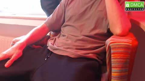 Snapshot of secret_phil chatting on October 26, 10:43 am maybe Phil online show from October 26, 10:43 am