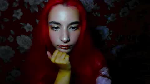 Snapshot of secretbloom_ chatting on September 10, 11:10 am secretbloom_ online show from September 10, 11:10 am