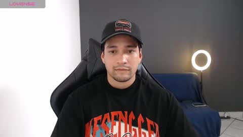 Snapshot of secretboy5000 chatting on February 2, 5:59 pm Jex online show from February 2, 5:59 pm