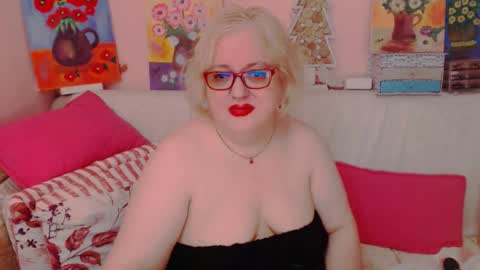 Alice online show from November 22, 2:05 pm