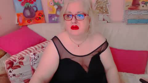 Alice online show from January 7, 8:00 pm