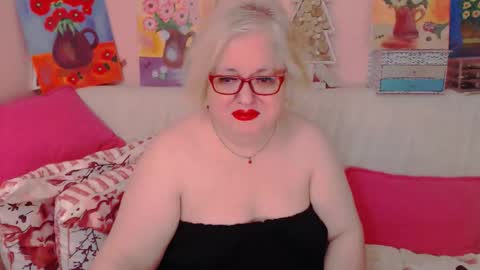 Alice online show from March 3, 8:26 pm