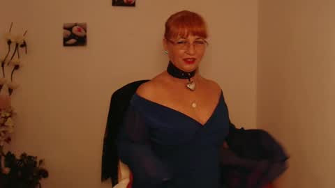 SecretRosemary online show from December 1, 7:14 pm