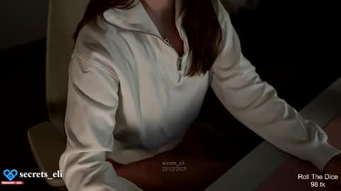 Eliz online show from December 22, 4:26 pm