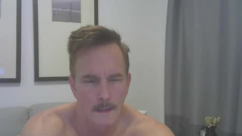 Snapshot of secretsubcuck chatting on February 11, 3:18 pm secretsubcuck online show from February 11, 3:18 pm