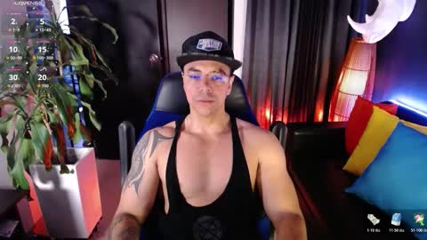 Snapshot of seddy_ chatting on October 26, 10:43 am sed online show from October 26, 10:43 am