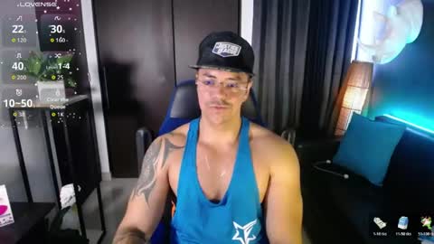 sed online show from May 12, 11:18 am