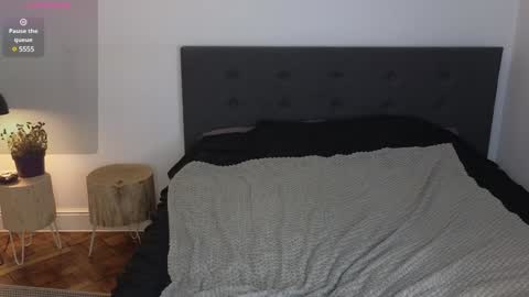 Snapshot of seduced_by_sara chatting on December 1, 9:48 pm Sara online show from December 1, 9:48 pm