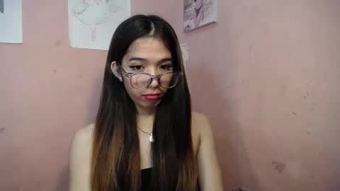 Snapshot of seductive_abia chatting on February 24, 9:00 am JUST CALL ME ABIA online show from February 24, 9:00 am