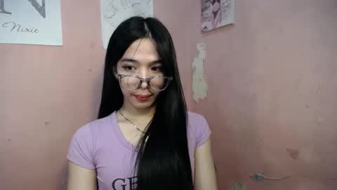 Snapshot of seductive_abia chatting on March 5, 7:06 pm JUST CALL ME ABIA online show from March 5, 7:06 pm