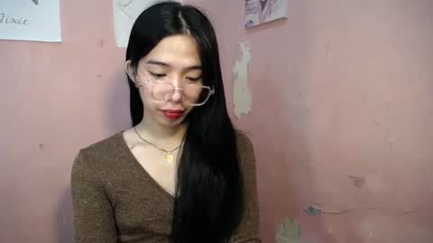 Snapshot of seductive_abia chatting on March 10, 2:17 am JUST CALL ME ABIA online show from March 10, 2:17 am