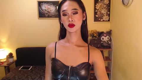 ashly online show from October 1, 12:11 pm