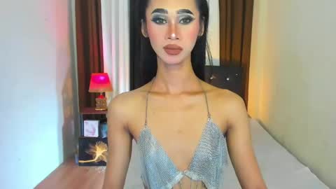 ashly online show from May 11, 1:11 am