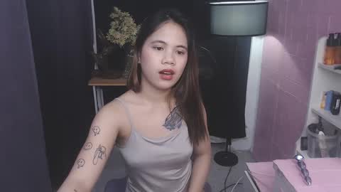 Snapshot of seductive_jhanna chatting on February 21, 12:50 pm seductive_jhanna online show from February 21, 12:50 pm