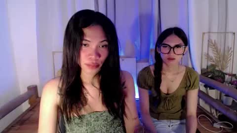 Snapshot of seductive_kimxxx chatting on April 9, 6:19 am your miss universe kim online show from April 9, 6:19 am